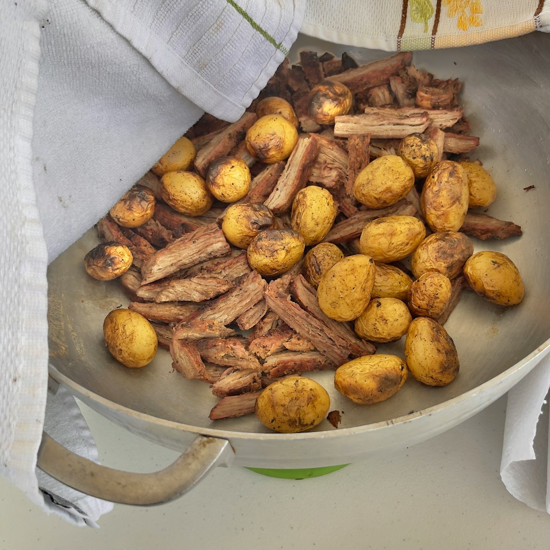 Alitas con patatas